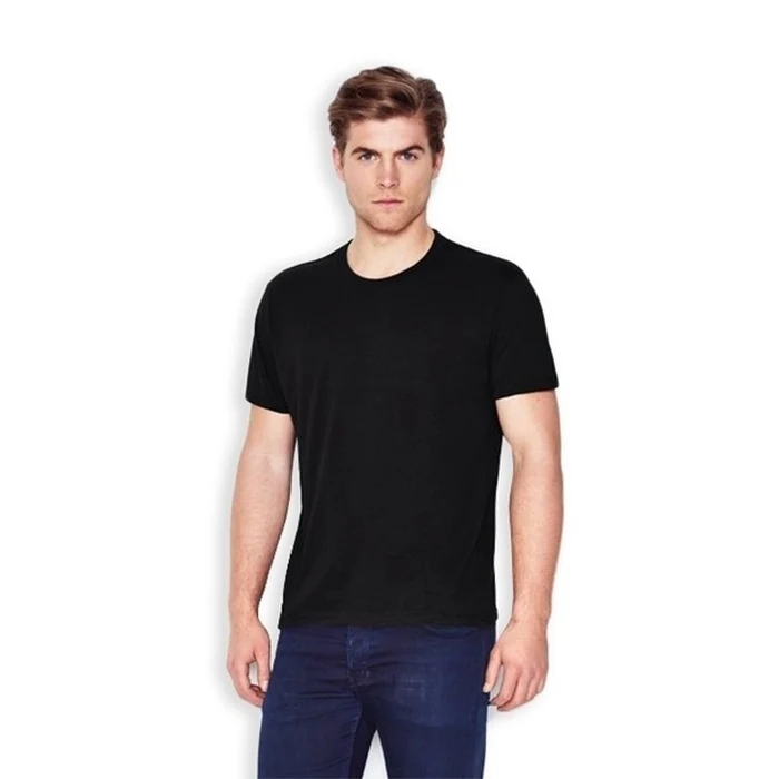 T-shirts e polos · MC130